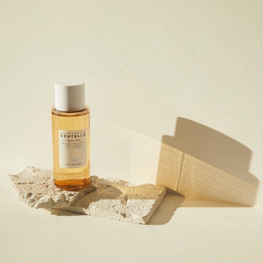 CENTELLA - Tónico tonificante SKIN1004 Madagascar Centella 210 ml