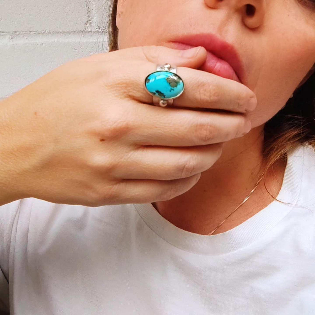 Anillo Celeste Ajustable