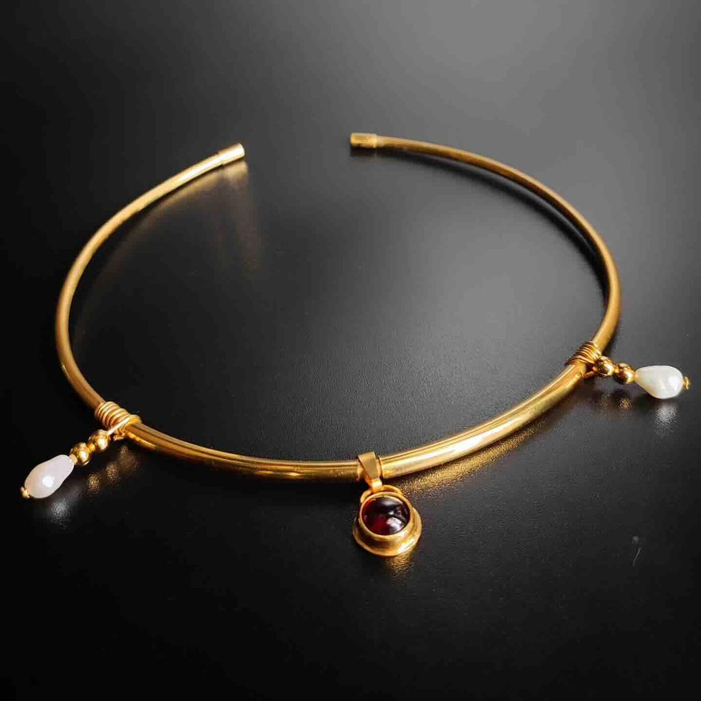 Choker Hypatia