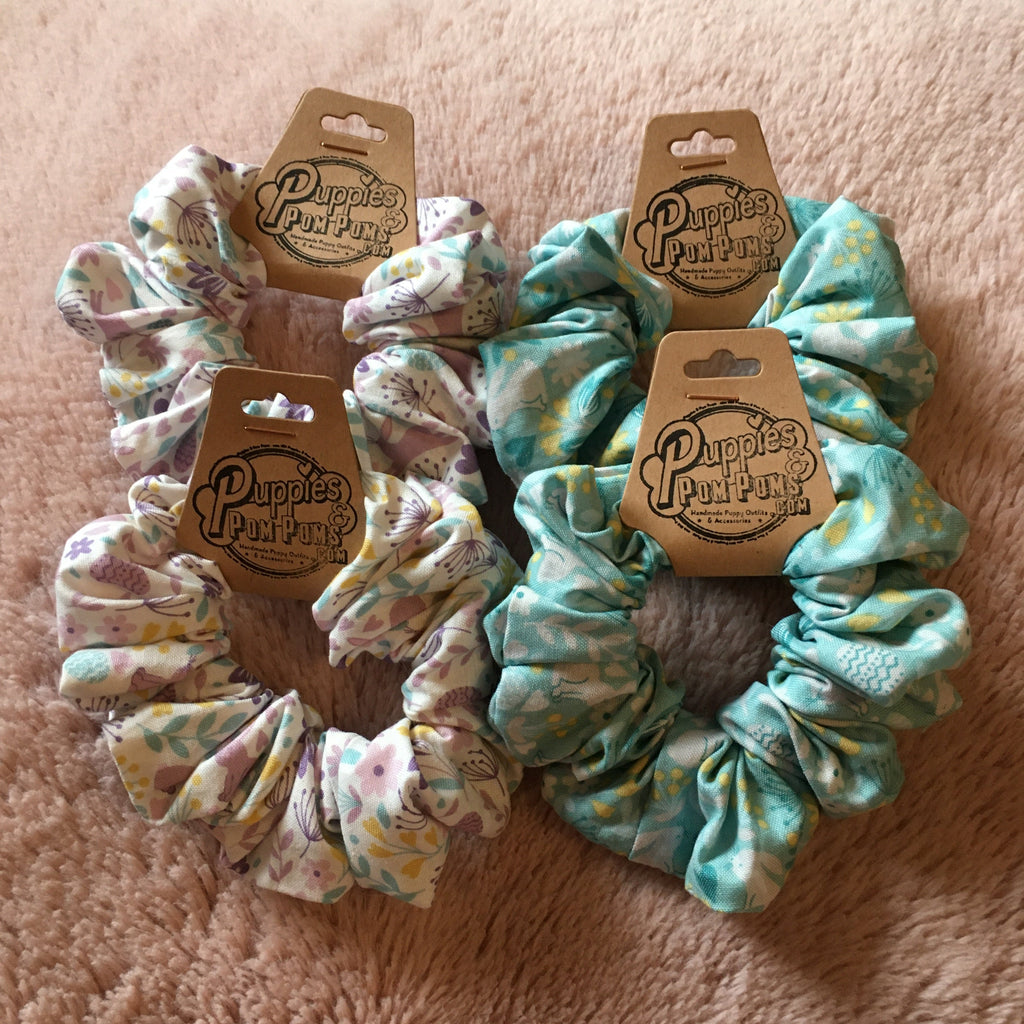 Sweet Spring White Scrunchie-2